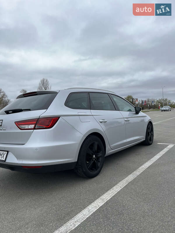 Универсал SEAT Leon 2015 в Ирпене