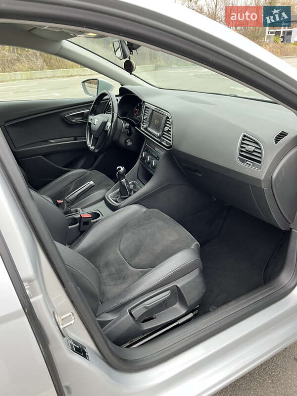 Универсал SEAT Leon 2015 в Ирпене