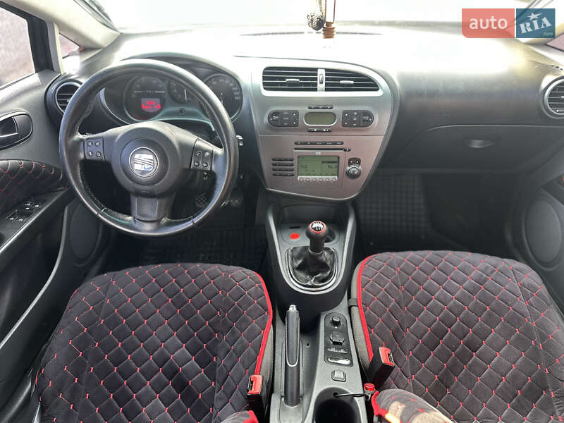 Хэтчбек SEAT Leon 2006 в Киеве фото 15 Хэтчбек SEAT Leon 2006 в Киеве