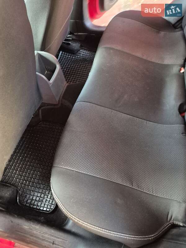 Хэтчбек SEAT Leon 2008 в Киеве фото 27 Хэтчбек SEAT Leon 2008 в Киеве