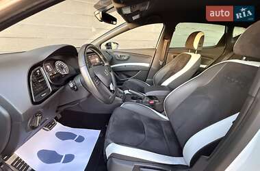 Хэтчбек SEAT Leon 2016 в Киеве
