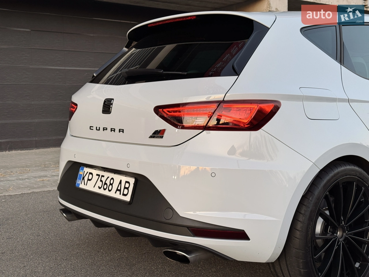 2015 SEAT Leon - мініатюра 13