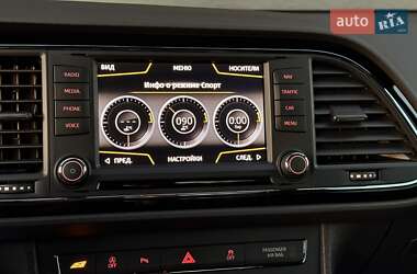 Хэтчбек SEAT Leon 2016 в Киеве
