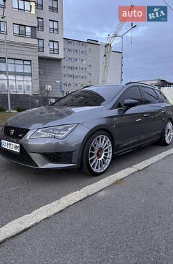 Хетчбек SEAT Leon 2016 в Харкові