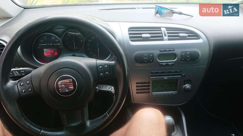 Хэтчбек SEAT Leon 2007 в Кременчуге фото 2 Хэтчбек SEAT Leon 2007 в Кременчуге