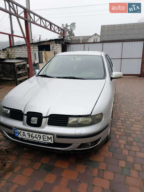 Хэтчбек SEAT Leon 2000 в Заречанах фото Хэтчбек SEAT Leon 2000 в Заречанах