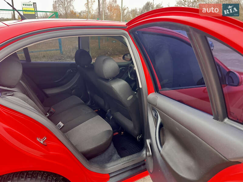 Хетчбек SEAT Leon 2003 в Києві фото 12 Хетчбек SEAT Leon 2003 в Києві