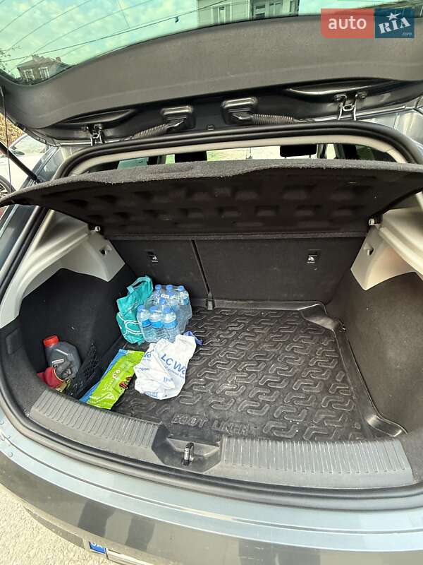 Хетчбек SEAT Leon 2013 в Херсоні фото 17 Хетчбек SEAT Leon 2013 в Херсоні