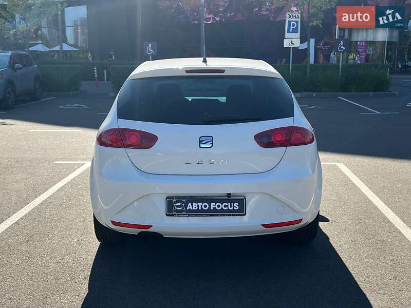 Хэтчбек SEAT Leon 2011 в Киеве фото 6 Хэтчбек SEAT Leon 2011 в Киеве