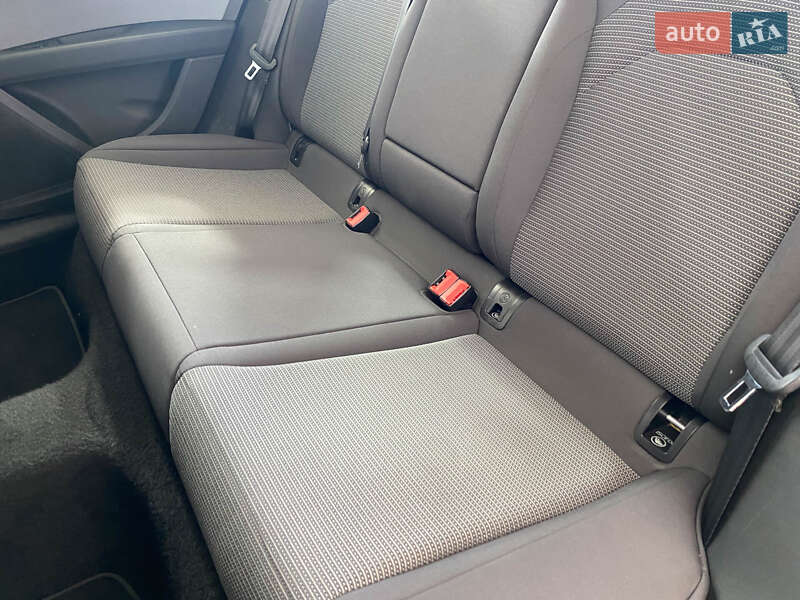 Універсал SEAT Leon 2018 в Львові фото 22 Універсал SEAT Leon 2018 в Львові