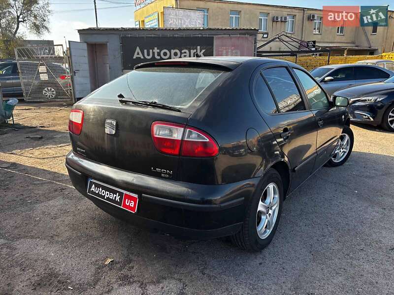 Хетчбек SEAT Leon 2001 в Запоріжжі