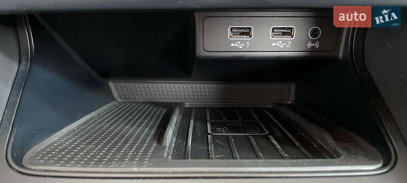 Универсал SEAT Leon 2018 в Львове фото 36 Универсал SEAT Leon 2018 в Львове