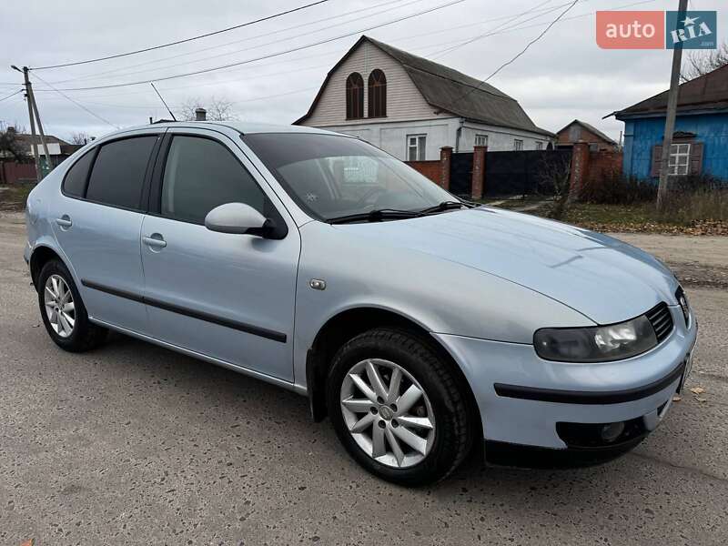 Хэтчбек SEAT Leon 2004 в Ахтырке фото 3 Хэтчбек SEAT Leon 2004 в Ахтырке