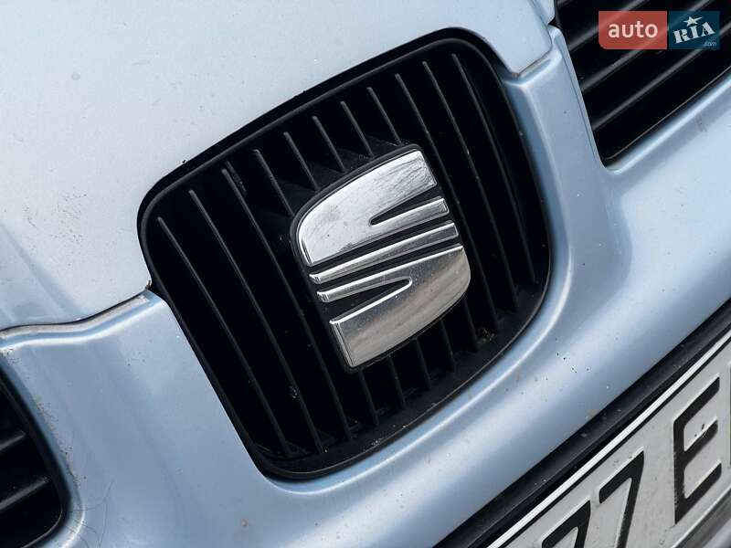 Хэтчбек SEAT Leon 2004 в Ахтырке фото 8 Хэтчбек SEAT Leon 2004 в Ахтырке