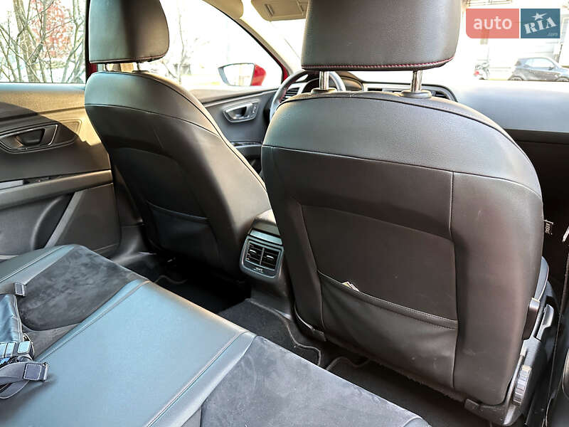 Хэтчбек SEAT Leon 2013 в Киеве фото 27 Хэтчбек SEAT Leon 2013 в Киеве