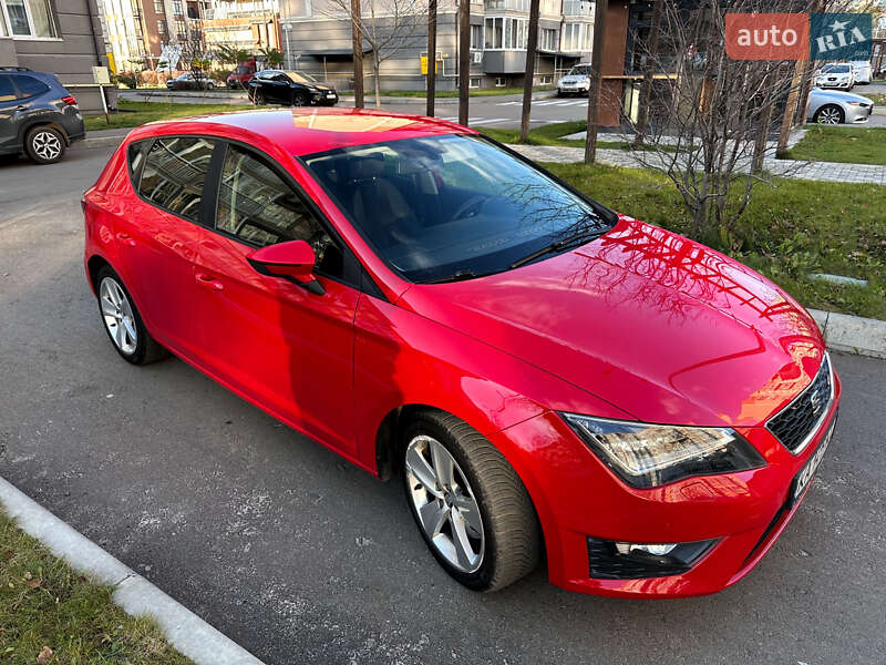 Хэтчбек SEAT Leon 2013 в Киеве фото 36 Хэтчбек SEAT Leon 2013 в Киеве