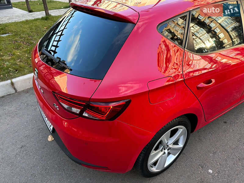 Хэтчбек SEAT Leon 2013 в Киеве фото 58 Хэтчбек SEAT Leon 2013 в Киеве