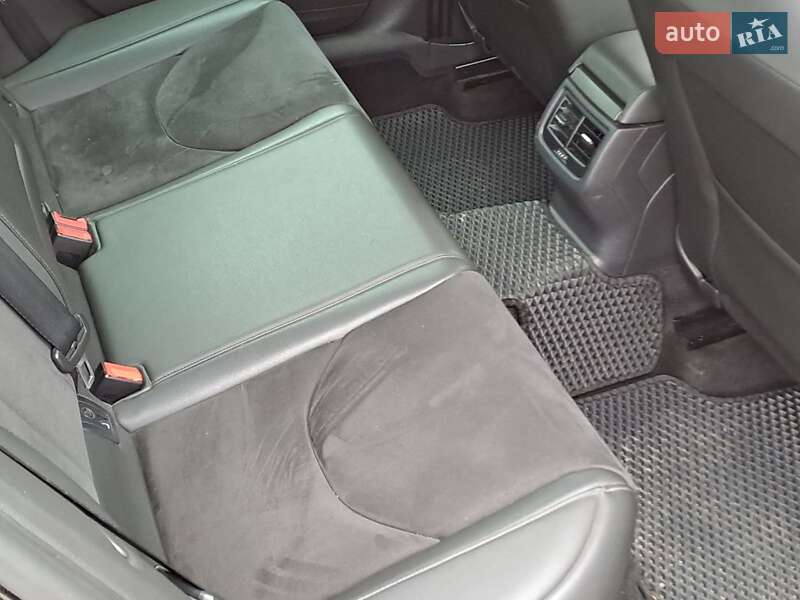 Універсал SEAT Leon 2014 в Одесі