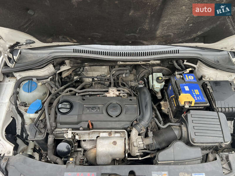 Хетчбек SEAT Leon 2009 в Івано-Франківську