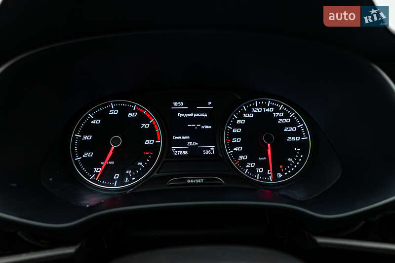 Хэтчбек SEAT Leon 2016 в Киеве