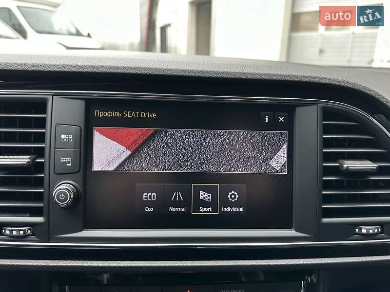 Хэтчбек SEAT Leon 2018 в Киеве фото 25 Хэтчбек SEAT Leon 2018 в Киеве