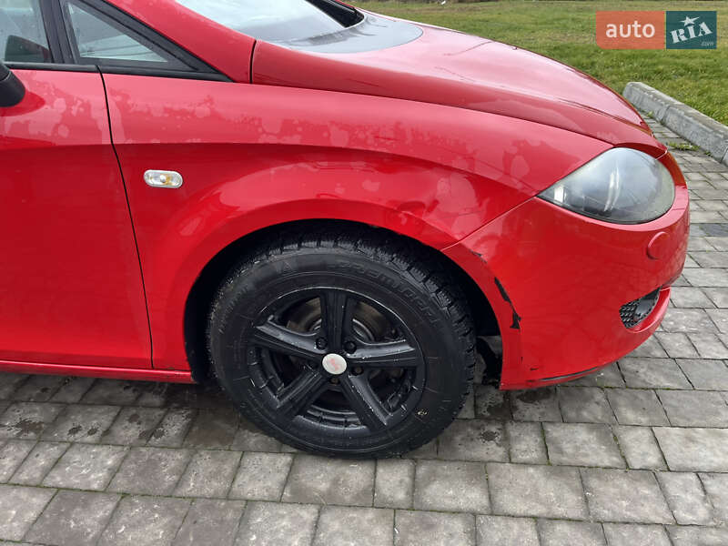 Хэтчбек SEAT Leon 2006 в Буске фото 2 Хэтчбек SEAT Leon 2006 в Буске