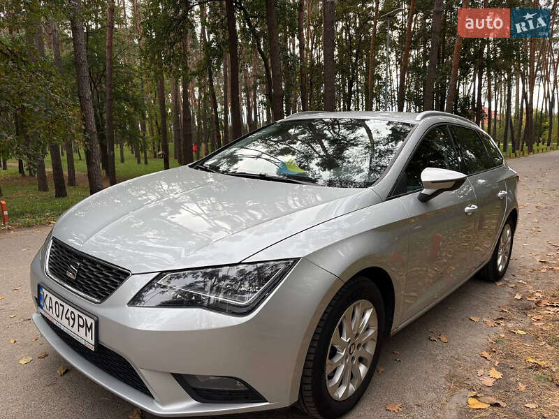 Универсал SEAT Leon 2015 в Киеве