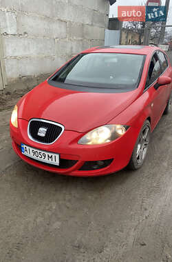 Хэтчбек SEAT Leon 2008 в Киеве