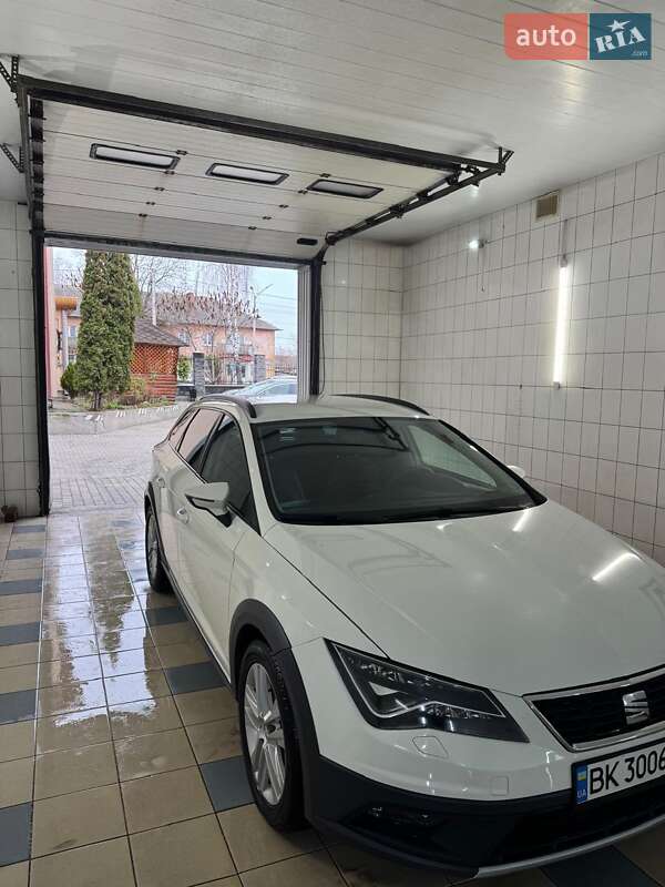 2017 Seat Leon, VIN VSSZZZ5FZJR014071:plate — фото 1 (autoria)