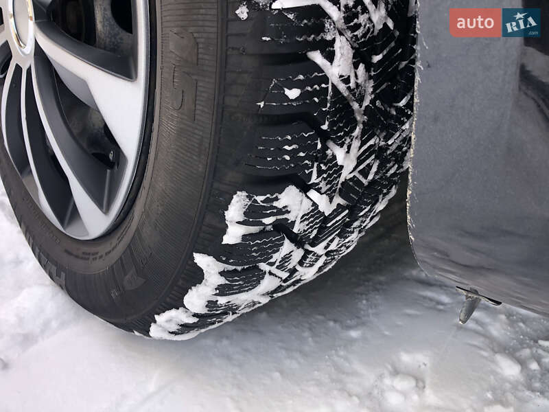 Хэтчбек SEAT Leon 2006 в Радивилове