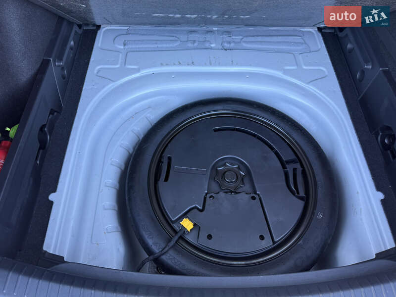 Універсал SEAT Leon 2022 в Луцьку