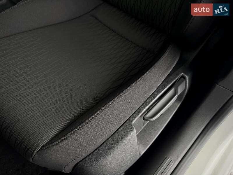 Универсал SEAT Leon 2016 в Киеве фото 28 Универсал SEAT Leon 2016 в Киеве