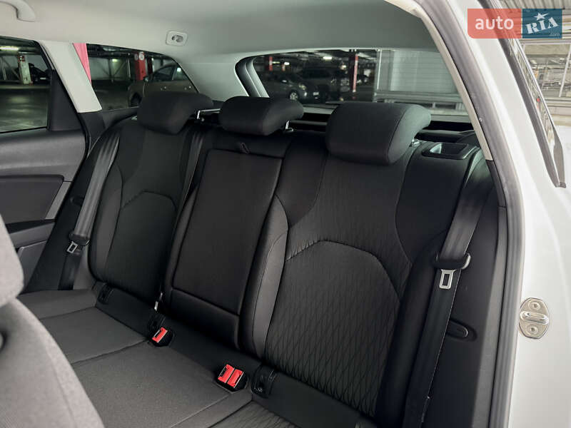 Универсал SEAT Leon 2016 в Киеве фото 40 Универсал SEAT Leon 2016 в Киеве