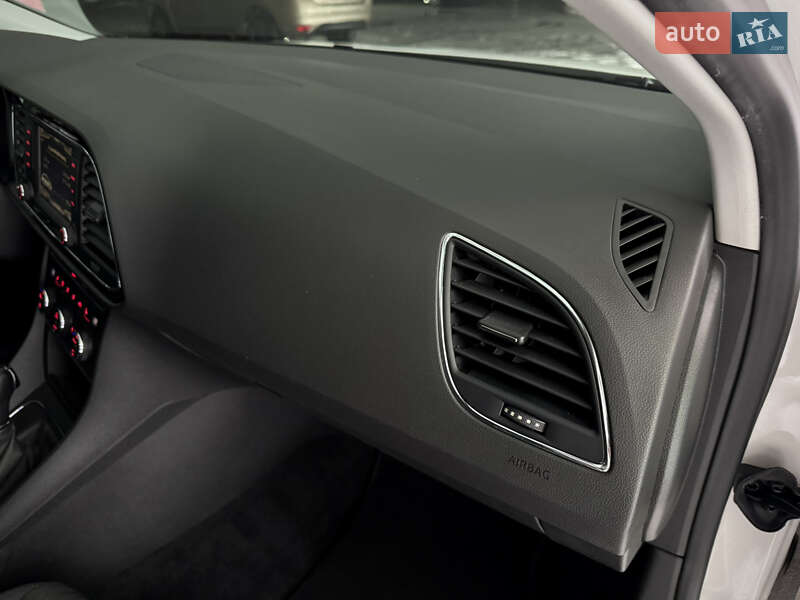 Универсал SEAT Leon 2016 в Киеве фото 51 Универсал SEAT Leon 2016 в Киеве