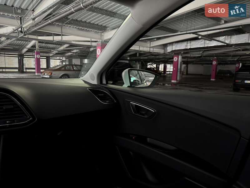 Универсал SEAT Leon 2016 в Киеве фото 54 Универсал SEAT Leon 2016 в Киеве