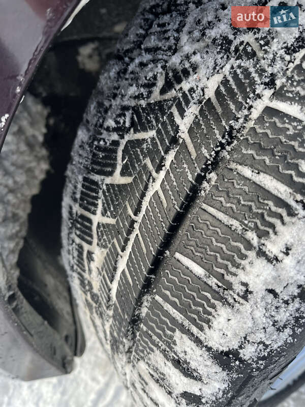 Хэтчбек SEAT Leon 2017 в Киеве