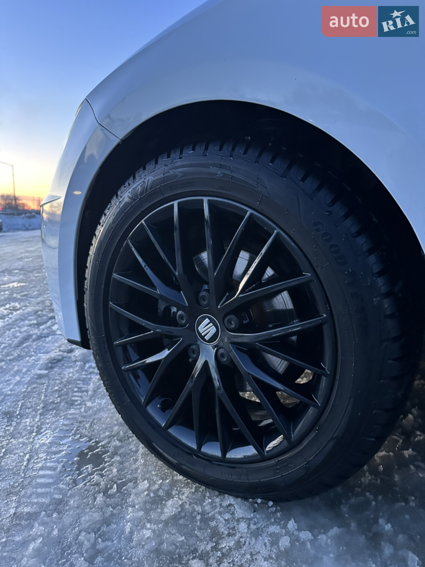 2017 SEAT Leon - мініатюра 13