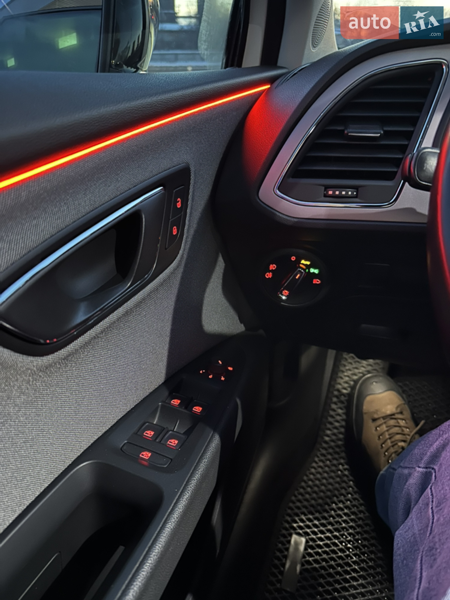 2017 SEAT Leon - мініатюра 17