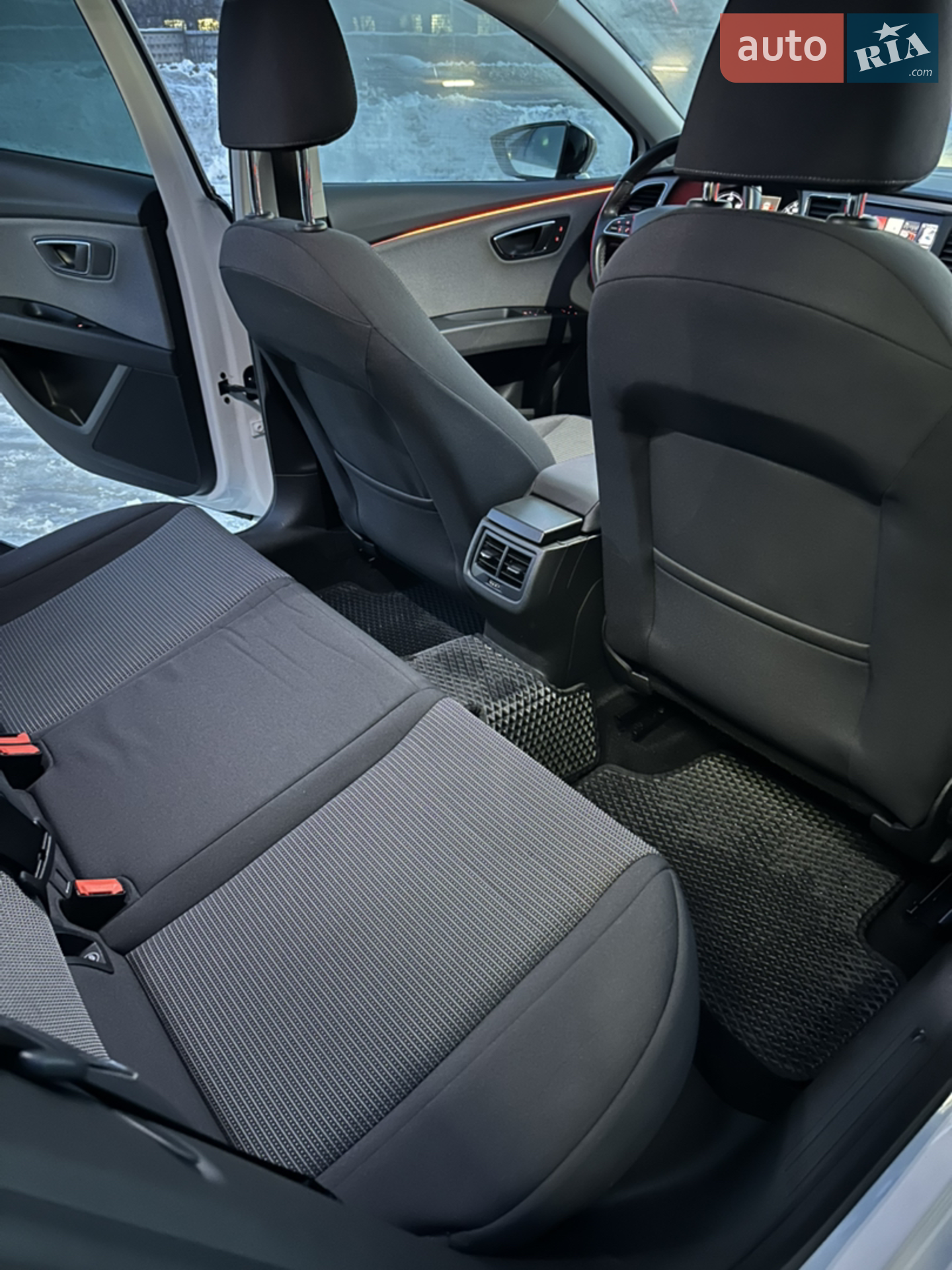 2017 SEAT Leon - мініатюра 19