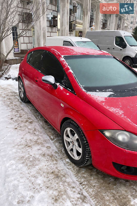 Хэтчбек SEAT Leon 2006 в Киеве фото 8 Хэтчбек SEAT Leon 2006 в Киеве