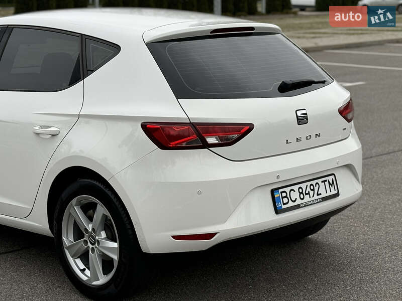Хетчбек SEAT Leon 2013 в Харкові