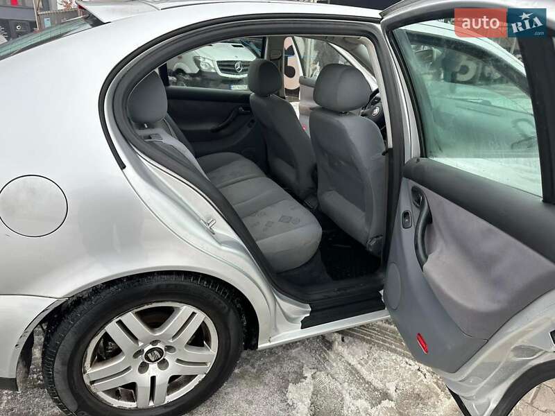 Хетчбек SEAT Leon 2001 в Львові фото 16 Хетчбек SEAT Leon 2001 в Львові