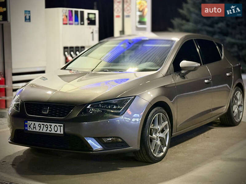 Хетчбек SEAT Leon 2015 в Києві