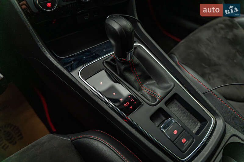 Хетчбек SEAT Leon 2018 в Києві фото 18 Хетчбек SEAT Leon 2018 в Києві