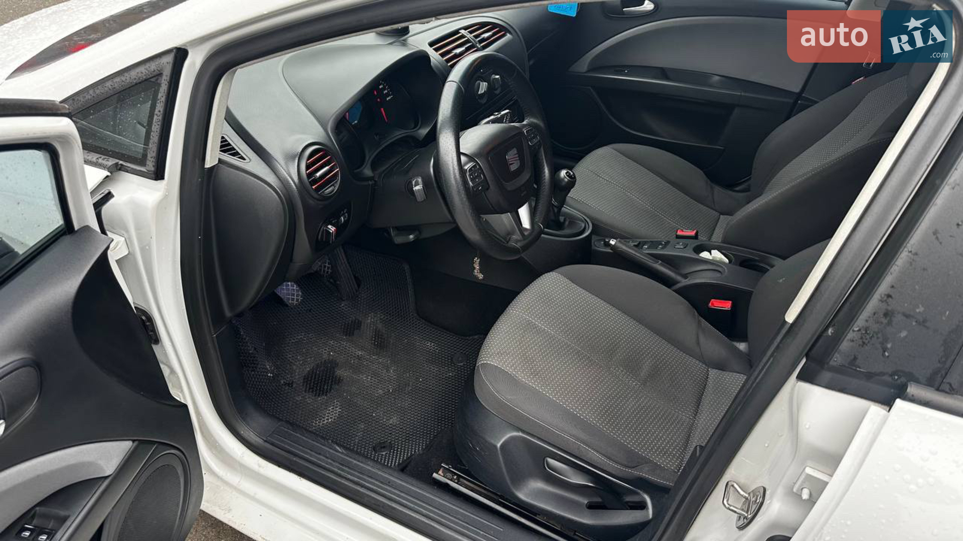 2011 SEAT Leon - мініатюра 7