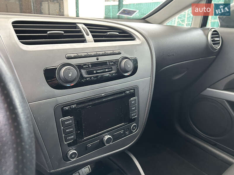 Хетчбек SEAT Leon 2011 в Білій Церкві фото 29 Хетчбек SEAT Leon 2011 в Білій Церкві