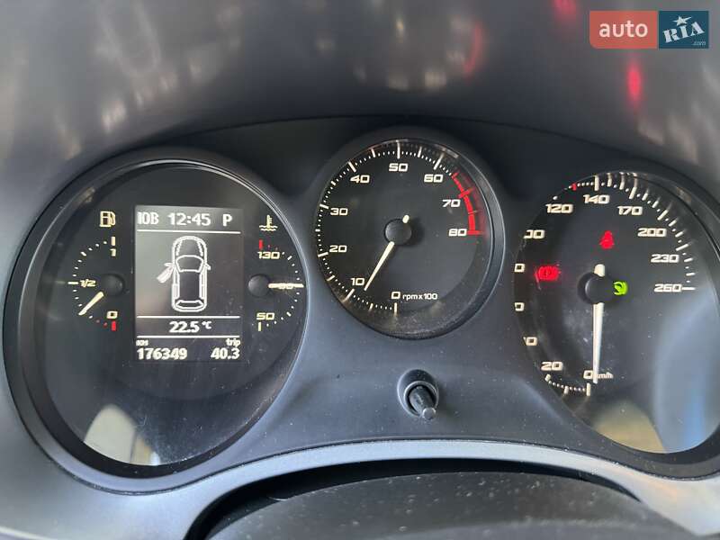 Хетчбек SEAT Leon 2010 в Луцьку фото 34 Хетчбек SEAT Leon 2010 в Луцьку