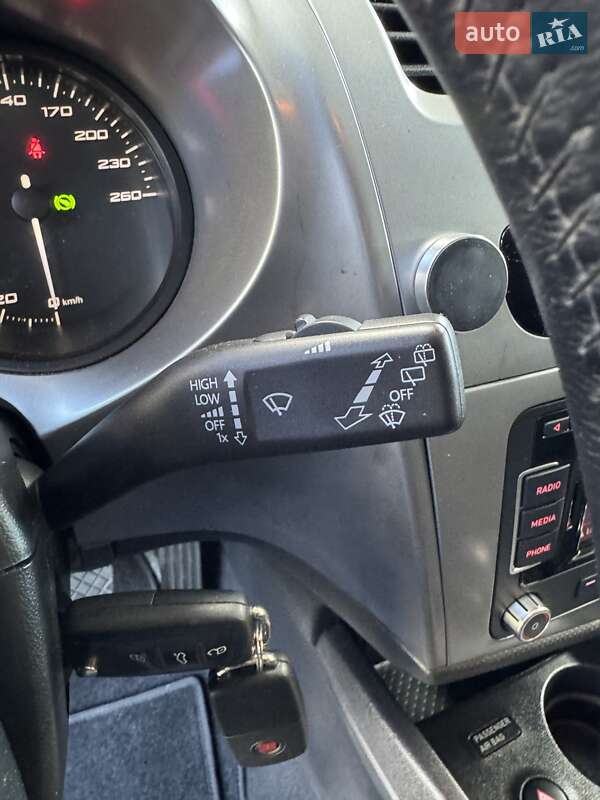 Хетчбек SEAT Leon 2010 в Луцьку фото 36 Хетчбек SEAT Leon 2010 в Луцьку