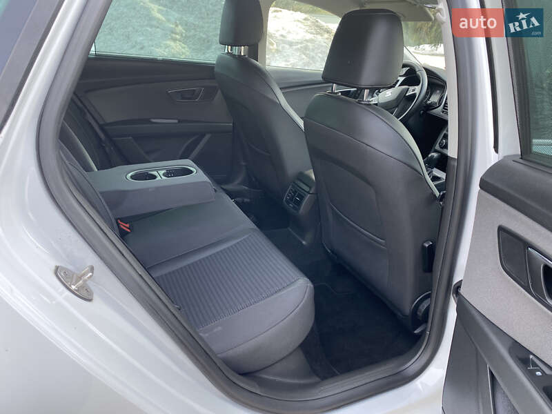 Универсал SEAT Leon 2017 в Луцке