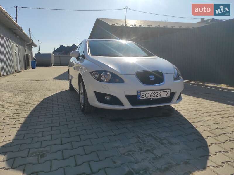 Хетчбек SEAT Leon 2011 в Дрогобичі